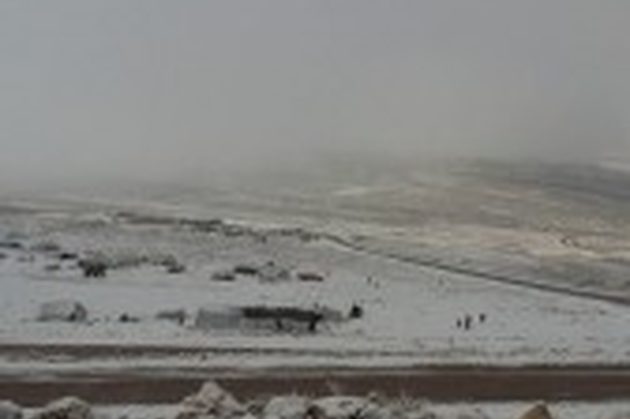 Ezidi refugees on Shingal Mountains 